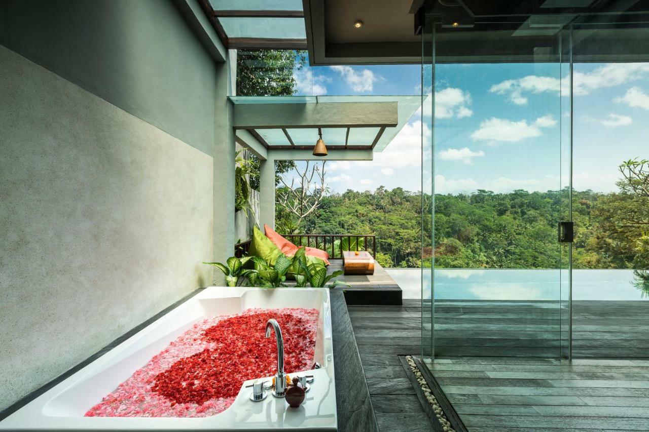 Ayuterra Resort Ubud Buitenkant foto